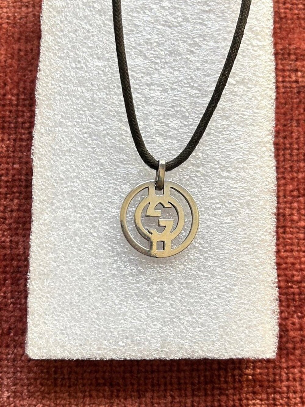 GUCCI GG Sterling Silver 925 Pendant on Rope Necklace 18 inch